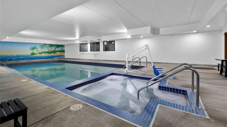 AmericInn by Wyndham Columbus Pool