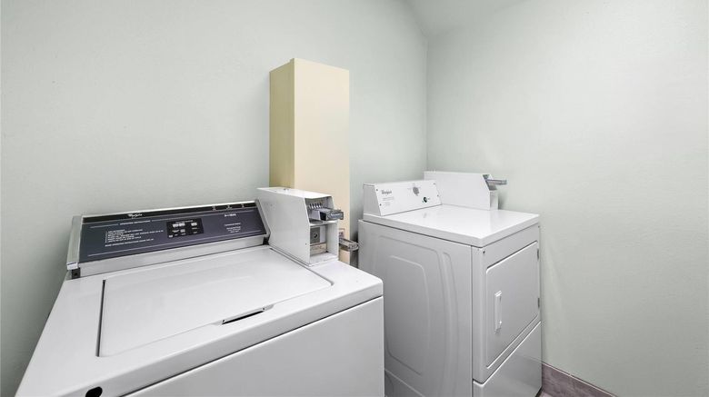 <b>AmericInn by Wyndham Columbus Other</b>. Images powered by <a href="https://iceportal.shijigroup.com/" title="IcePortal" target="_blank">IcePortal</a>.