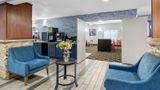 AmericInn by Wyndham Columbus Lobby