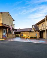 Howard Johnson by Wyndham Santa Cruz