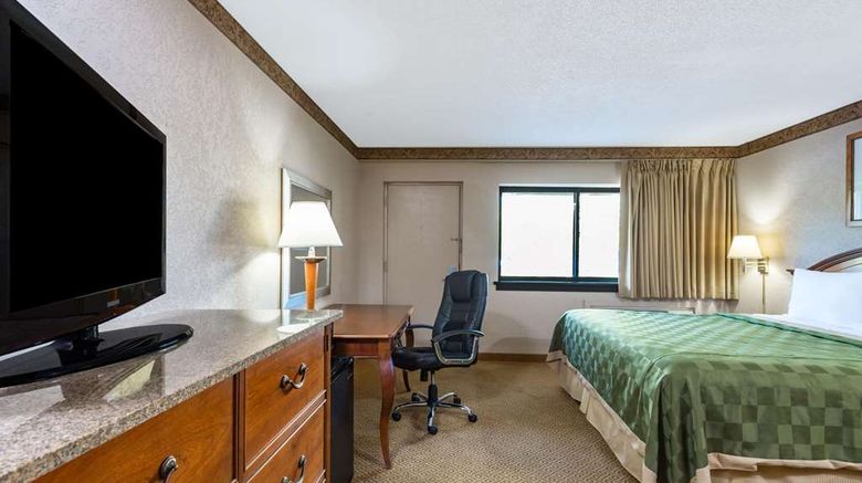 <b>Ramada West Atlantic City Room</b>. Images powered by <a href="https://iceportal.shijigroup.com/" title="IcePortal" target="_blank">IcePortal</a>.