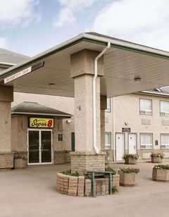Super 8 Drayton Valley