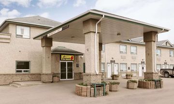 Super 8 Drayton Valley