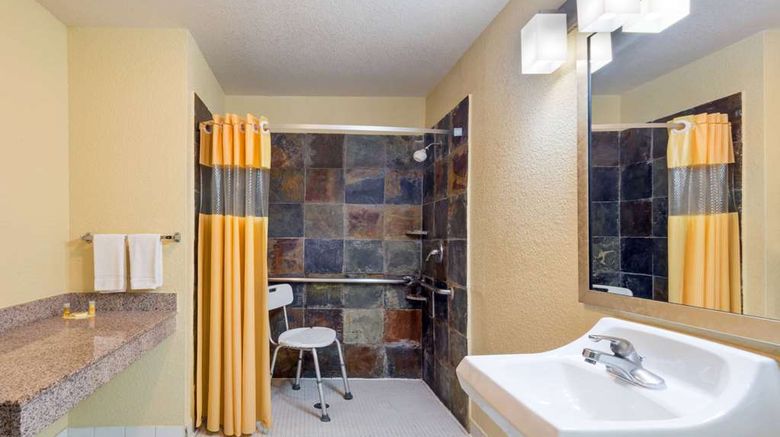<b>Days Inn San Antonio Northwest/Seaworld Room</b>. Images powered by <a href="https://iceportal.shijigroup.com/" title="IcePortal" target="_blank">IcePortal</a>.