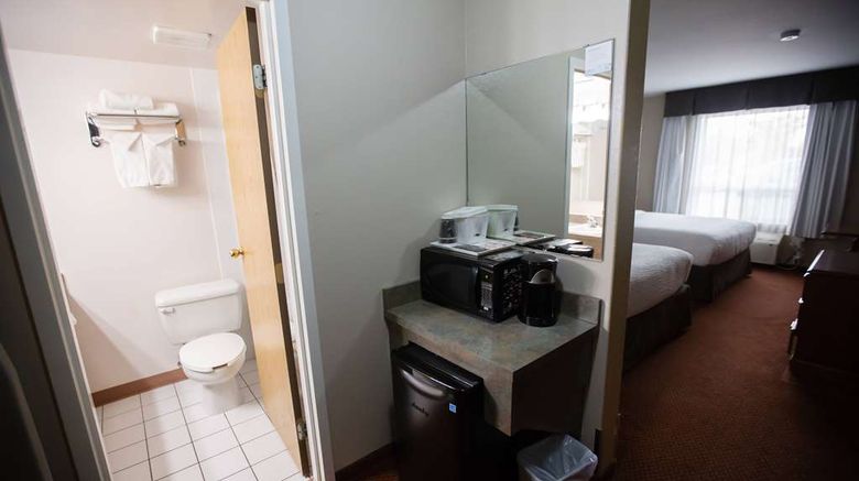 <b>Super 8 Whitecourt Room</b>. Images powered by <a href="https://iceportal.shijigroup.com/" title="IcePortal" target="_blank">IcePortal</a>.