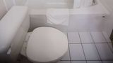 Super 8 Whitecourt Room