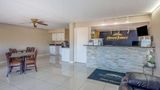 Howard Johnson Inn Vero Beach / I-95 Lobby