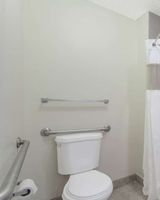 Travelodge by Wyndham Clarksville