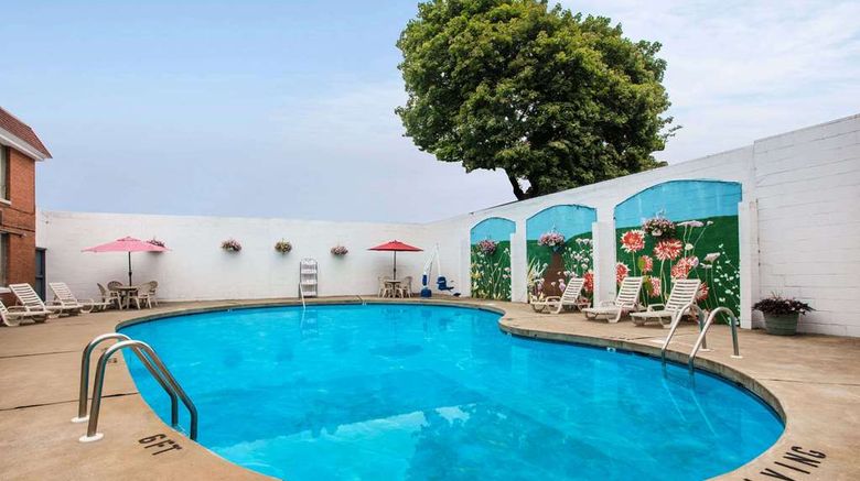 <b>Ramada by Wyndham Ligonier Pool</b>. Images powered by <a href="https://iceportal.shijigroup.com/" title="IcePortal" target="_blank">IcePortal</a>.
