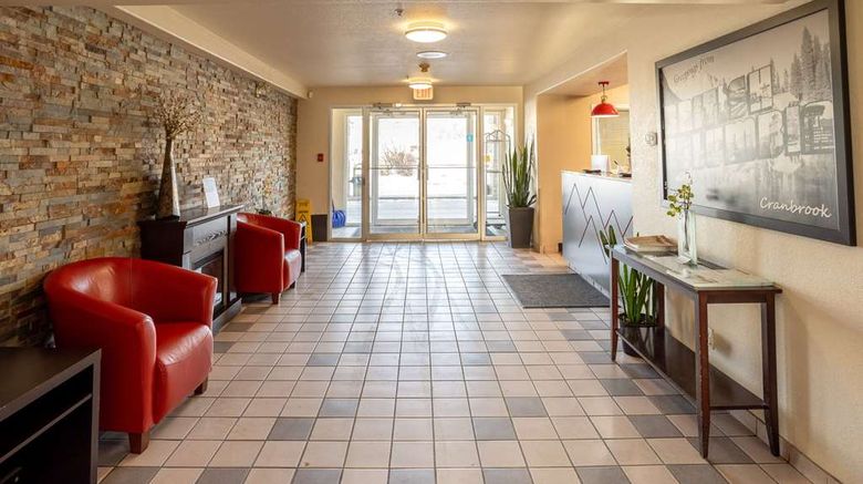 <b>Ramada by Wyndham Cranbrook Lobby</b>. Images powered by <a href="https://iceportal.shijigroup.com/" title="IcePortal" target="_blank">IcePortal</a>.