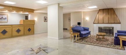 Ramada Triangle/Quantico Lobby