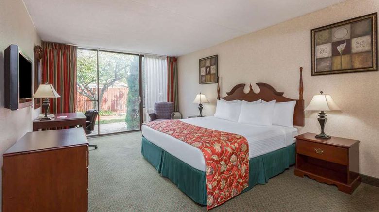 <b>Ramada Triangle/Quantico Room</b>. Images powered by <a href="https://iceportal.shijigroup.com/" title="IcePortal" target="_blank">IcePortal</a>.