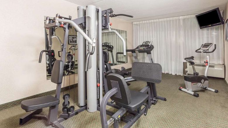 <b>Ramada Triangle/Quantico Health</b>. Images powered by <a href="https://iceportal.shijigroup.com/" title="IcePortal" target="_blank">IcePortal</a>.