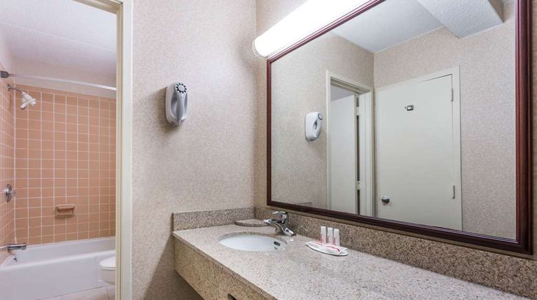 <b>Ramada Triangle/Quantico Room</b>. Images powered by <a href="https://iceportal.shijigroup.com/" title="IcePortal" target="_blank">IcePortal</a>.