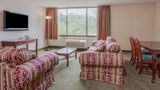 <b>Ramada Triangle/Quantico Suite</b>. Images powered by <a href="https://iceportal.shijigroup.com/" title="IcePortal" target="_blank">IcePortal</a>.