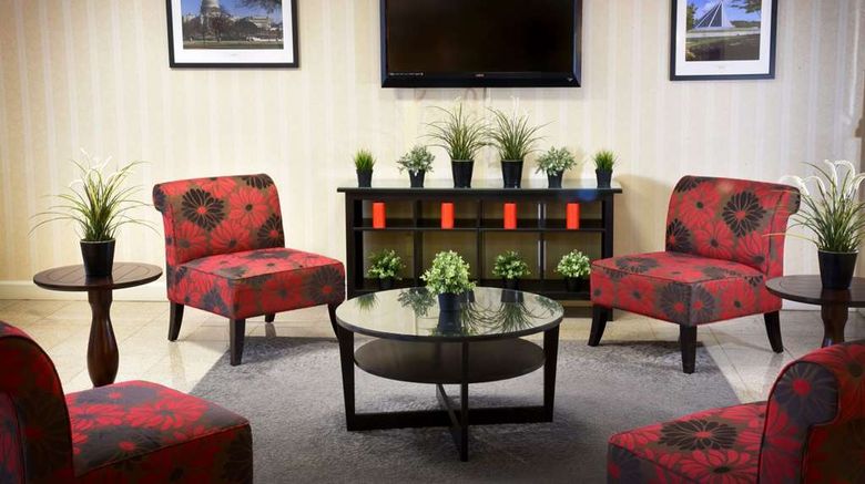 <b>Ramada Triangle/Quantico Lobby</b>. Images powered by <a href="https://iceportal.shijigroup.com/" title="IcePortal" target="_blank">IcePortal</a>.