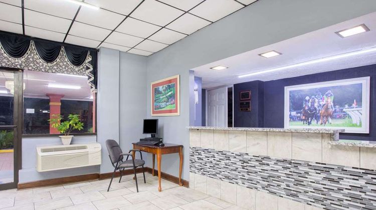 Knights Inn Aiken Lobby