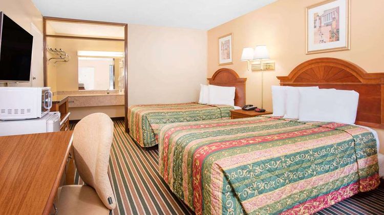 Knights Inn Aiken Room