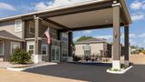 Days Inn Suites Fredericksburg Exterior