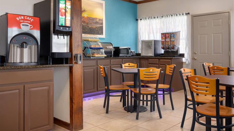 Days Inn Suites Fredericksburg Other