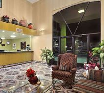 Days Inn Carlsbad Lobby