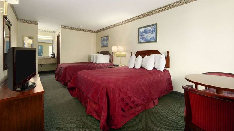 <b>Days Inn Augusta Fort Eisenhower Room</b>. Images powered by <a href="https://iceportal.shijigroup.com/" title="IcePortal" target="_blank">IcePortal</a>.