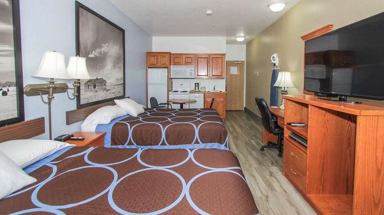 Super 8 Three Hills Room