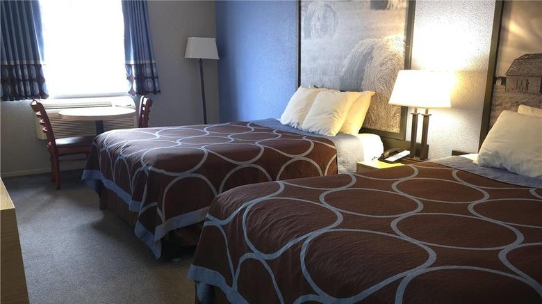 <b>Super 8 Swift Current Room</b>. Images powered by <a href="https://iceportal.shijigroup.com/" title="IcePortal" target="_blank">IcePortal</a>.