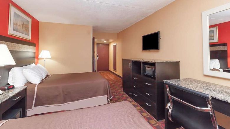 <b>Howard Johnson Hotel Newark Airport Room</b>. Images powered by <a href="https://iceportal.shijigroup.com/" title="IcePortal" target="_blank">IcePortal</a>.