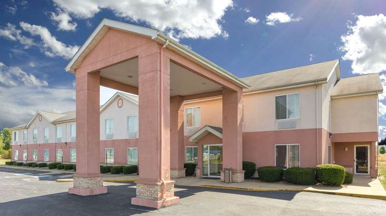 Super 8 Frankfort Exterior