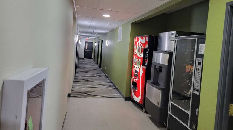 <b>Super 8 Aurora/Naperville Area Other</b>. Images powered by <a href="https://iceportal.shijigroup.com/" title="IcePortal" target="_blank">IcePortal</a>.