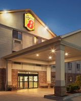 Super 8 Perryville