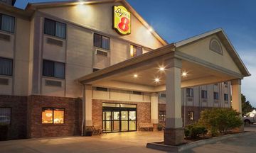 Super 8 Perryville