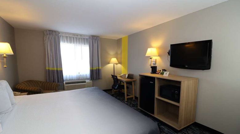 <b>Super 8 Perryville Room</b>. Images powered by <a href="https://iceportal.shijigroup.com/" title="IcePortal" target="_blank">IcePortal</a>.