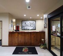 Super 8 Perryville Lobby