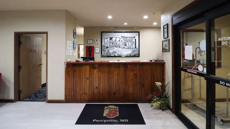 <b>Super 8 Perryville Lobby</b>. Images powered by <a href="https://iceportal.shijigroup.com/" title="IcePortal" target="_blank">IcePortal</a>.