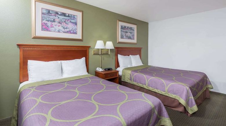 <b>Super 8 Pittsburgh/Monroeville Room</b>. Images powered by <a href="https://iceportal.shijigroup.com/" title="IcePortal" target="_blank">IcePortal</a>.