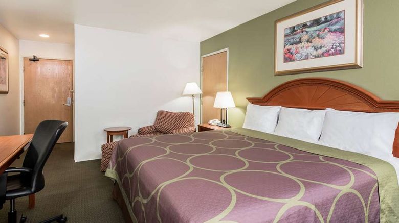 <b>Super 8 Pittsburgh/Monroeville Room</b>. Images powered by <a href="https://iceportal.shijigroup.com/" title="IcePortal" target="_blank">IcePortal</a>.