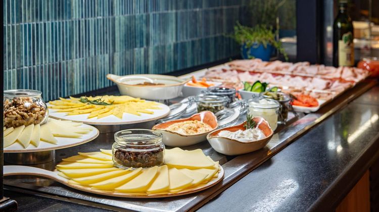 Hotel Alameda Aeropuerto, aff by Melia Restaurant