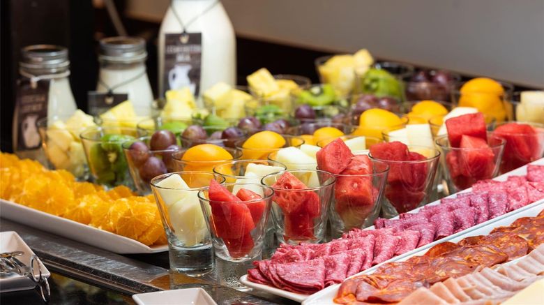 <b>Hotel Plaza Espana, Affiliated by Melia Restaurant</b>. Images powered by <a href="https://iceportal.shijigroup.com/" title="IcePortal" target="_blank">IcePortal</a>.