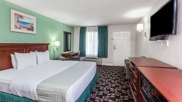 Ramada Oceanside Suite