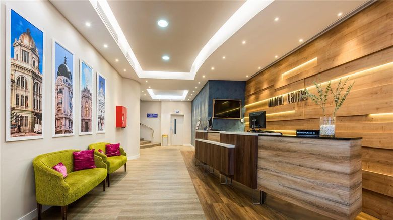 <b>Hotel Madrid Centro, Affiliated by Melia Exterior</b>. Images powered by <a href="https://iceportal.shijigroup.com/" title="IcePortal" target="_blank">IcePortal</a>.