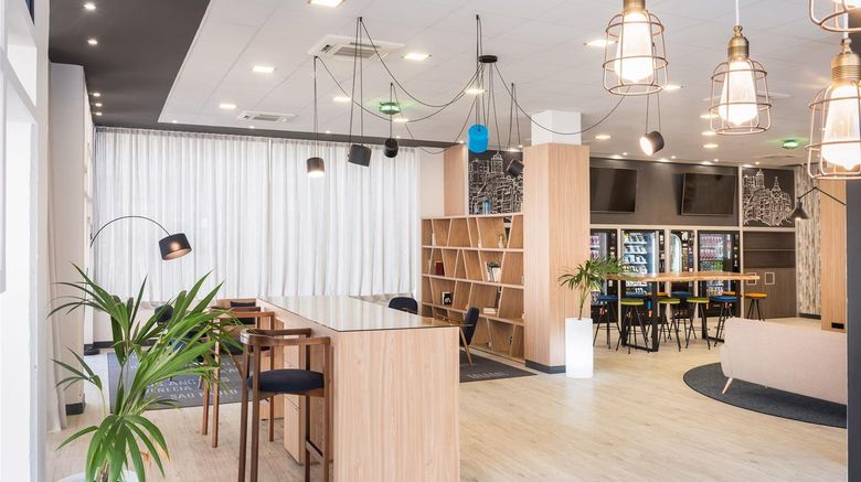 <b>Madrid Airport Stes affiliated by Melia Restaurant</b>. Images powered by <a href="https://iceportal.shijigroup.com/" title="IcePortal" target="_blank">IcePortal</a>.