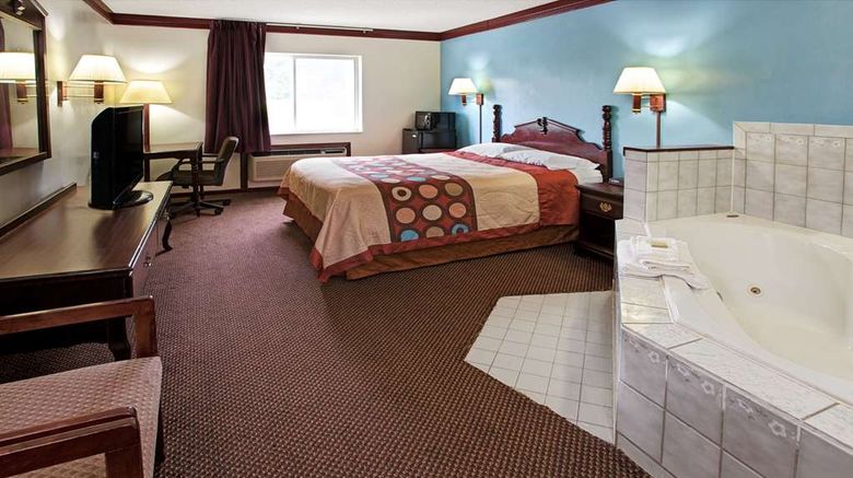 <b>Super 8 Heath/Newark Suite</b>. Images powered by <a href="https://iceportal.shijigroup.com/" title="IcePortal" target="_blank">IcePortal</a>.