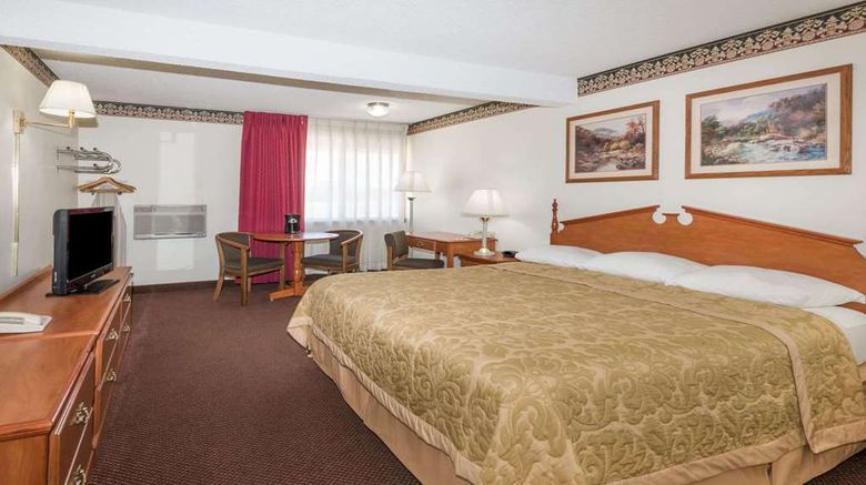 <b>Super 8 Laramie Room</b>. Images powered by <a href="https://iceportal.shijigroup.com/" title="IcePortal" target="_blank">IcePortal</a>.