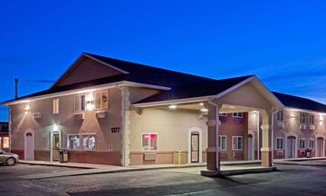 Super 8 Richfield