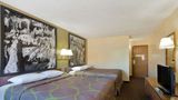Super 8 Richfield Suite