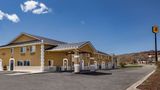 Super 8 Richfield Exterior