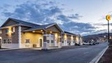 Super 8 Richfield Exterior