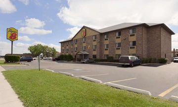 Super 8 Bridgeview/Chicago Area
